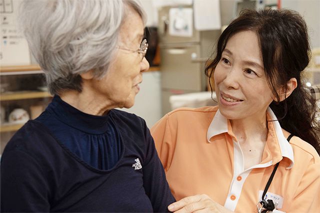 思いやりの心と確かな介護技術を＿